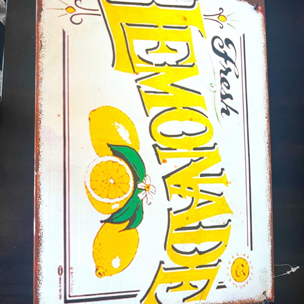 Fresh lemonade sign. New